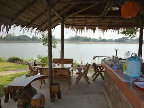 Baan Din Baramee Resort Kamphaeng Phet Eksteriør billede