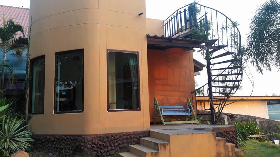 Baan Din Baramee Resort Kamphaeng Phet Eksteriør billede